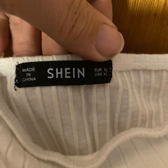 Shein one shoulder crop top - Picture 2 of 4
